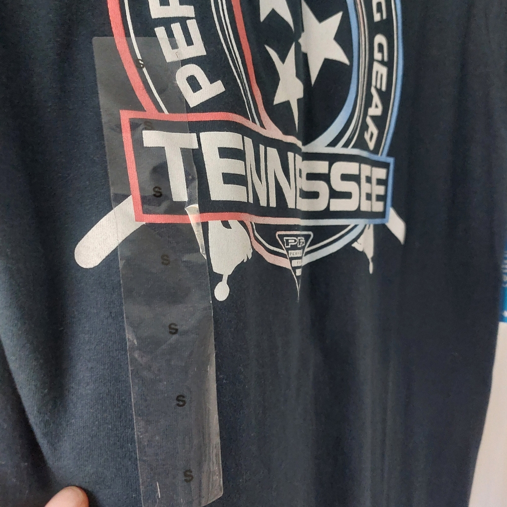 Columbia Navy Short Sleeve Tennessee Performance Fishing Tee - Picture 4 of 4